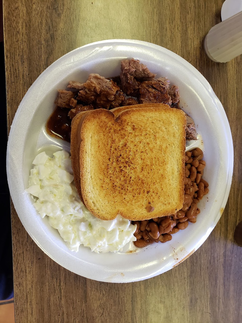 Sams Bar-B-Q | 800 E Sam Rayburn Dr, Bonham, TX 75418, USA | Phone: (903) 640-1407