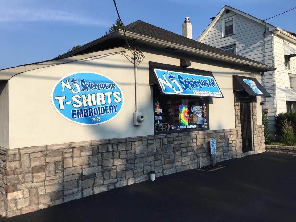 NJSpiritWear LLC | 2565 Whitehorse Mercerville Rd, Hamilton Township, NJ 08619, USA | Phone: (609) 588-8884