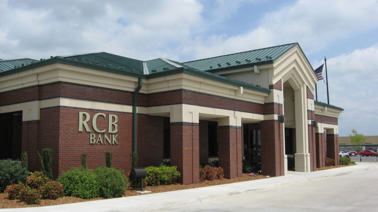 RCB Bank | 5101 S Mill, Pryor, OK 74361, USA | Phone: (918) 824-4457