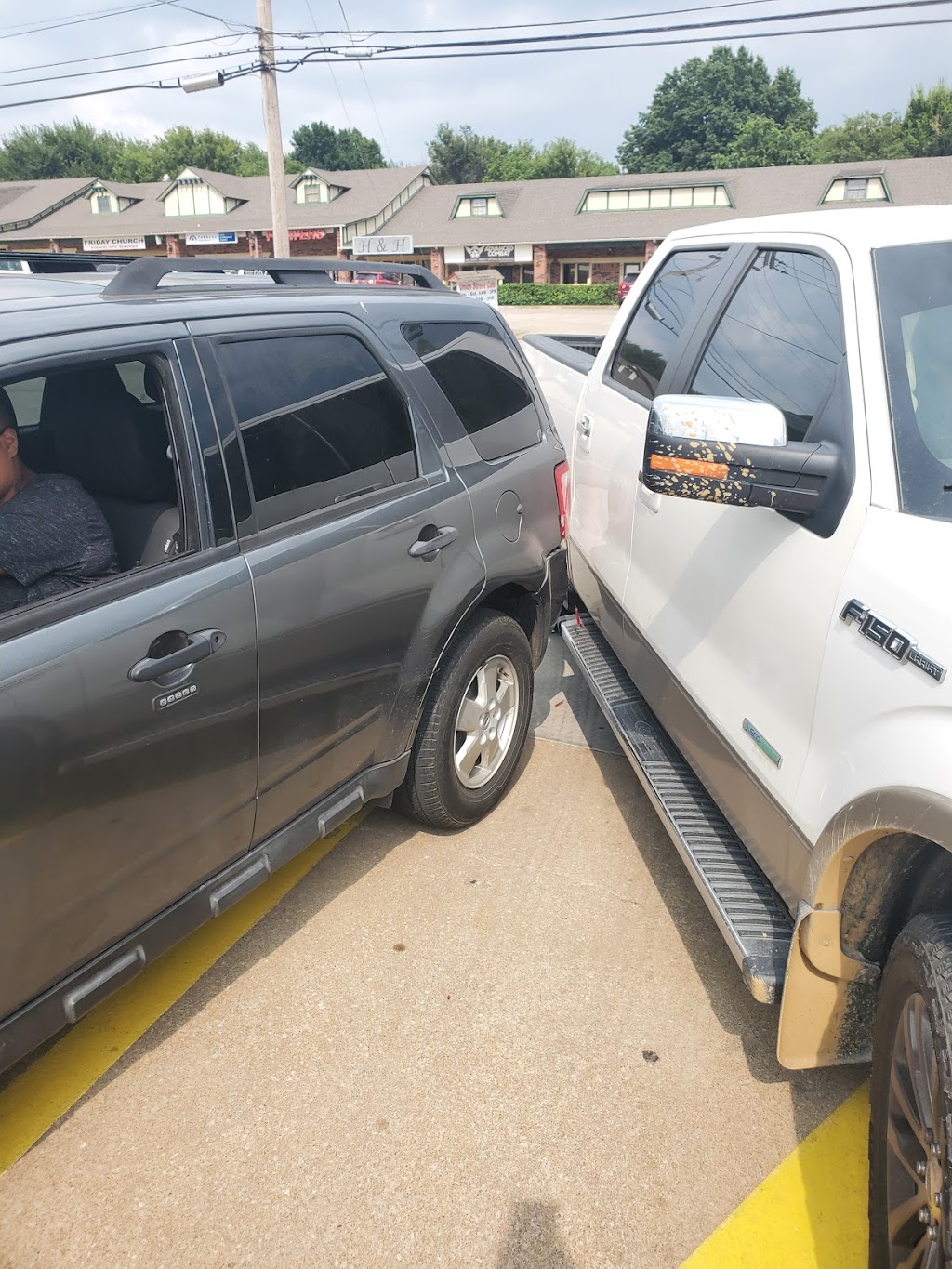 Jiffy Lube Oil Change | 4806 S Union Ave, Tulsa, OK 74107, USA | Phone: (918) 446-6666