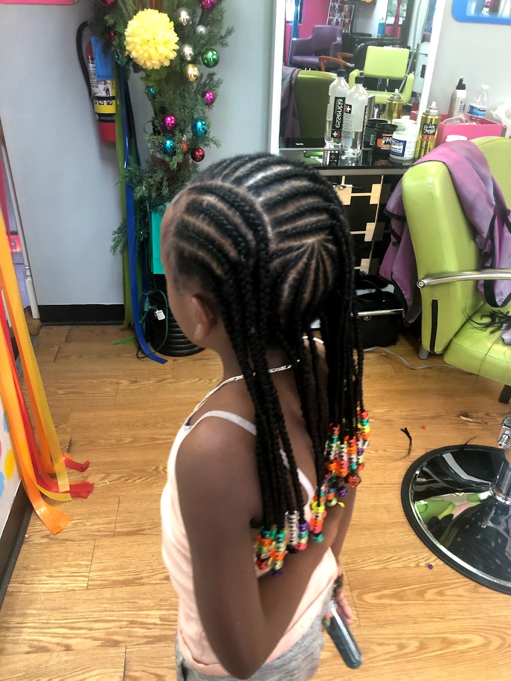 Hello Kiddie Salon & Spa | Brinkley Rd, Temple Hills, MD 20748, USA | Phone: (240) 501-9350