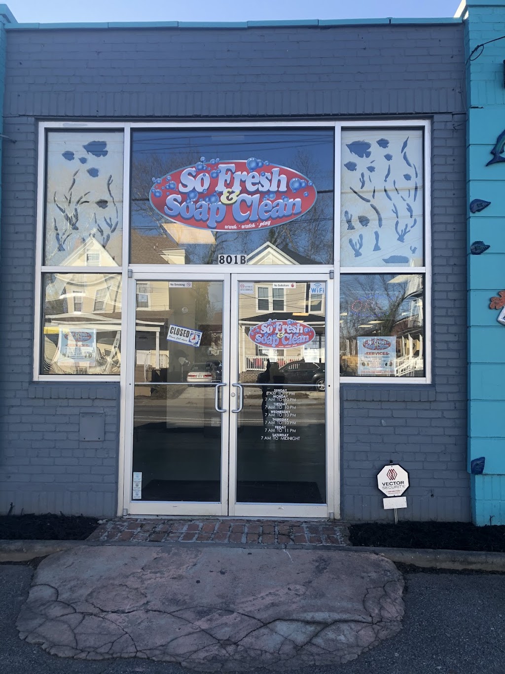 So Fresh Soap Clean Laundromat | 801 E 26th St suite c, Norfolk, VA 23504, USA | Phone: (757) 695-8805