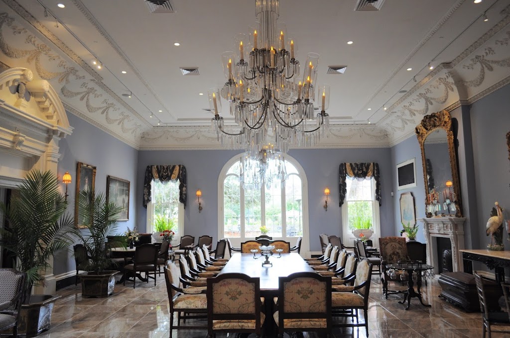 The Carriage House Restaurant | 40136 LA-942, Darrow, LA 70725, USA | Phone: (225) 473-9380