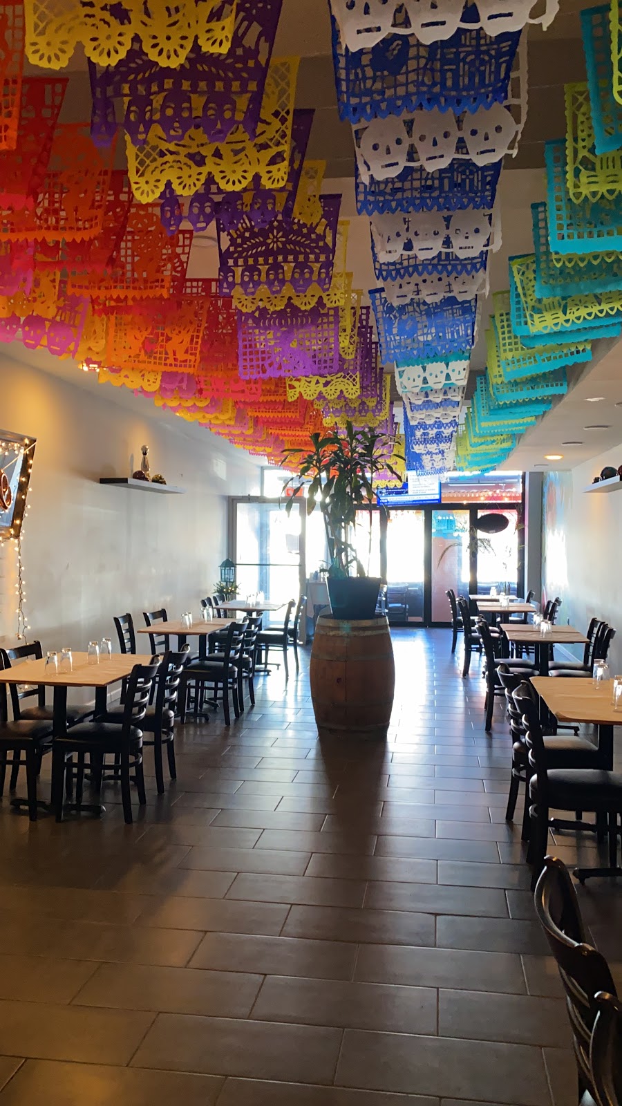 El Rico Tinto | 73-18 Northern Blvd, Queens, NY 11372, USA | Phone: (718) 255-6053