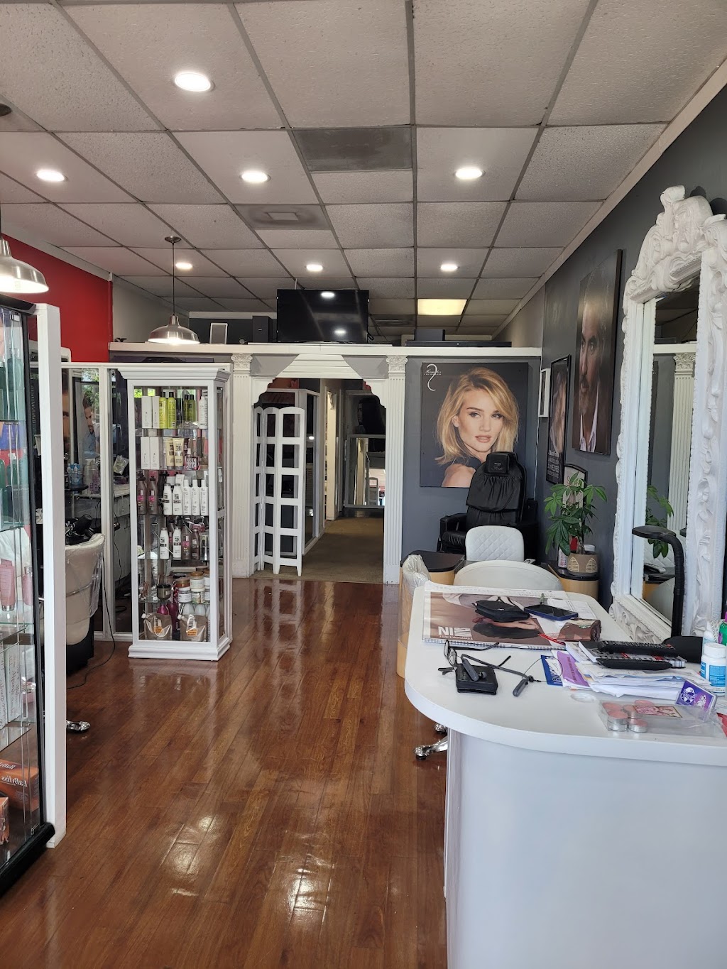 Peluqueria Latina | 1206 N State Rd 7, Hollywood, FL 33024, USA | Phone: (954) 274-8277