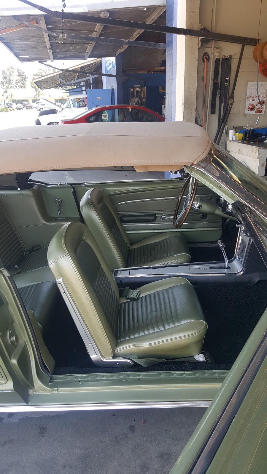 Citrus Auto Upholstery | 935 N Citrus Ave, Covina, CA 91722, USA | Phone: (626) 331-5858