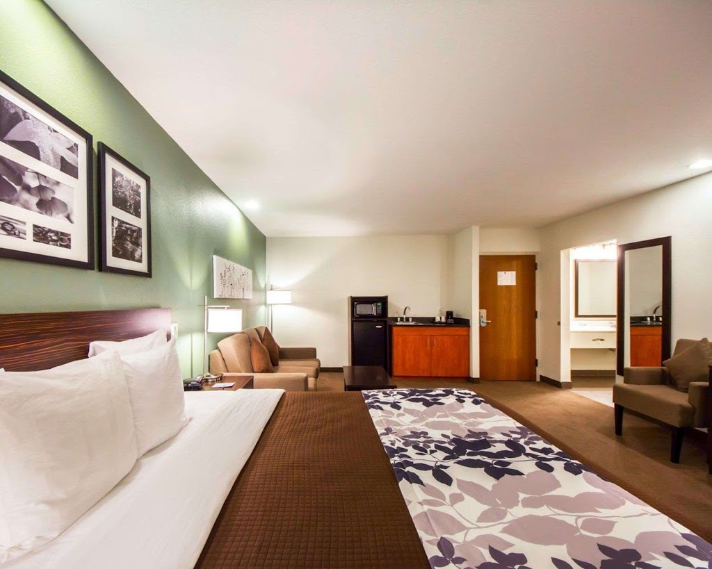 Sleep Inn & Suites Edmond Near University | 3608 S Broadway, Edmond, OK 73013, USA | Phone: (405) 844-3000