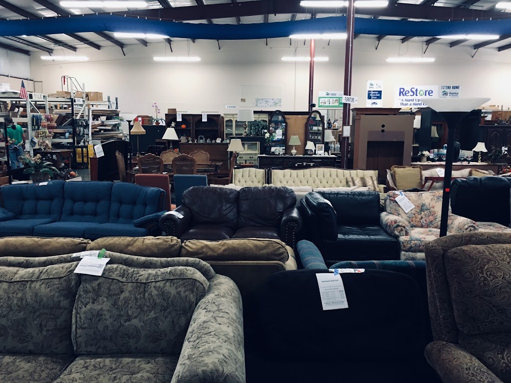 Habitat For Humanity of Sumner County & Habitat ReStore | 327 Sumner Hall Dr, Gallatin, TN 37066, USA | Phone: (615) 230-3032