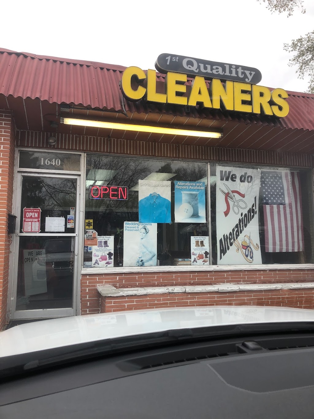 1st quality cleaners | 1640 Union Lake Rd, Commerce Charter Twp, MI 48382 | Phone: (248) 363-0030