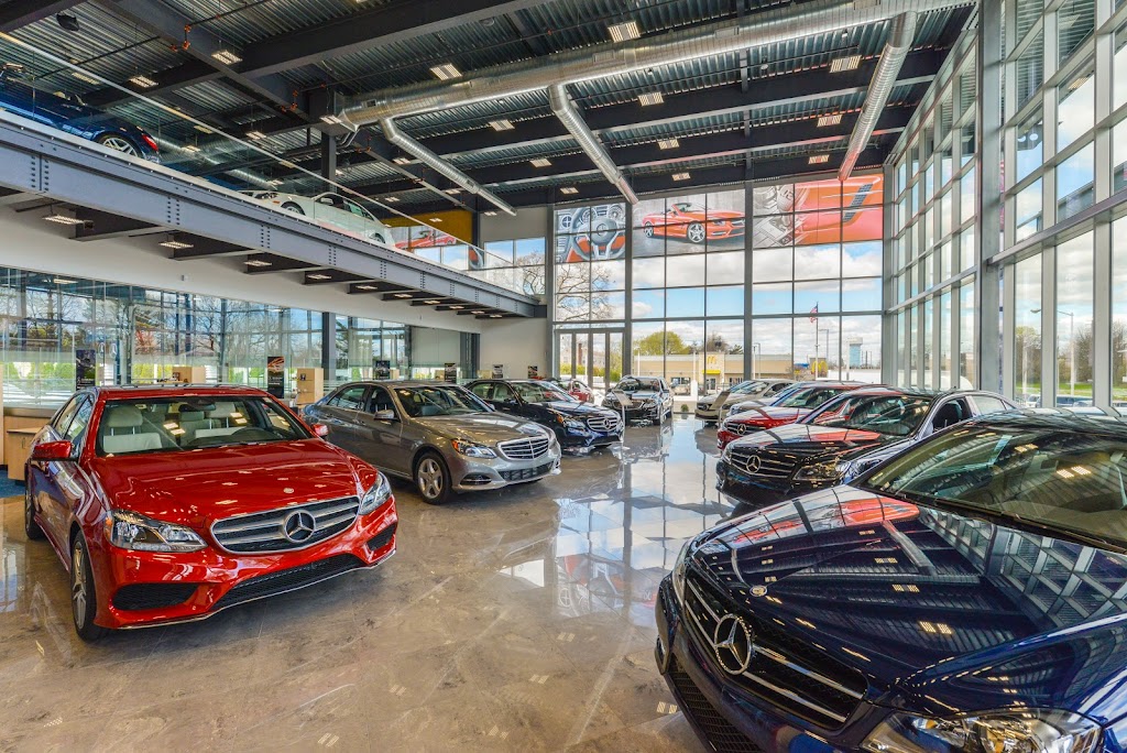 Mercedes-Benz of Rockville Centre | 650 Sunrise Hwy, Rockville Centre, NY 11570, USA | Phone: (516) 766-6900