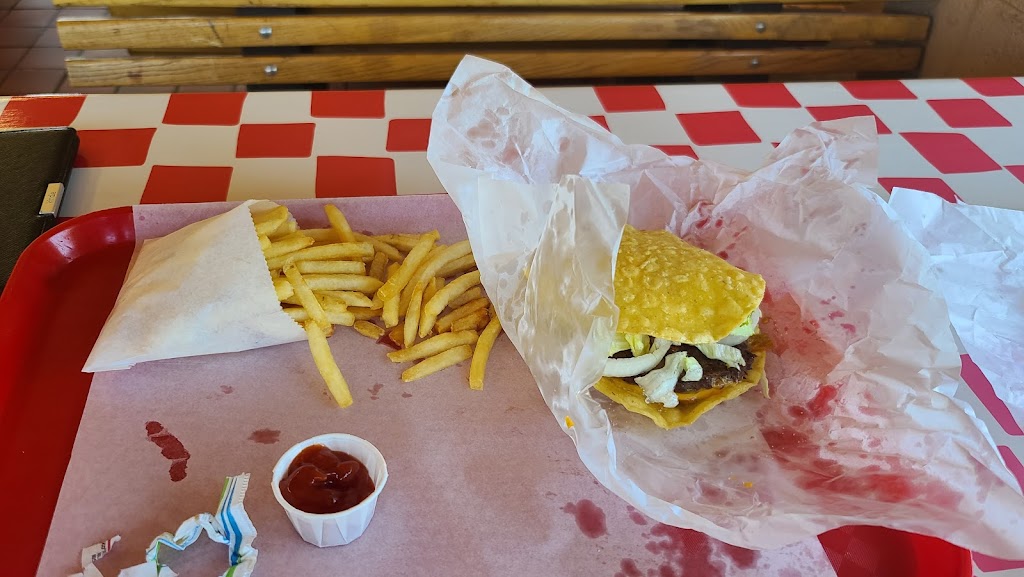 Circle T Burgers | 625 E Reinken Ave #4533, Belen, NM 87002, USA | Phone: (505) 864-2929