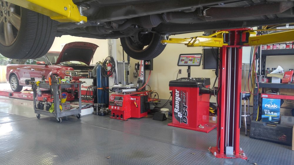 Davids Auto Repair | 8238 Gregory Dr, Alexandria, VA 22309, USA | Phone: (571) 235-3586