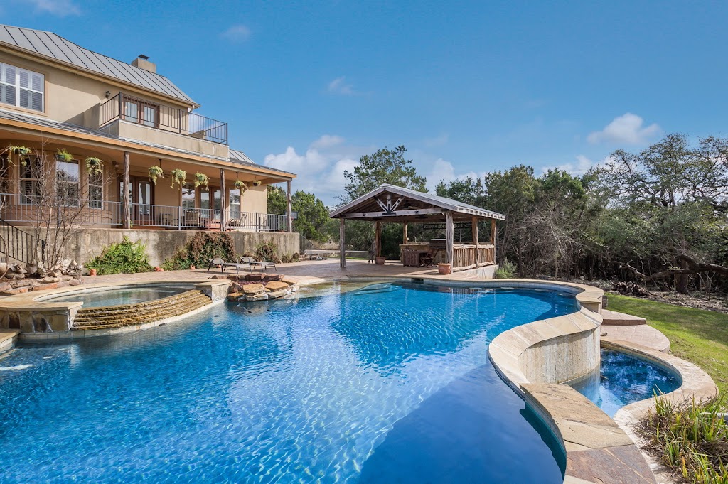 Blue Water Real Estate | 6000 FM2673, Canyon Lake, TX 78133, USA | Phone: (830) 899-6000