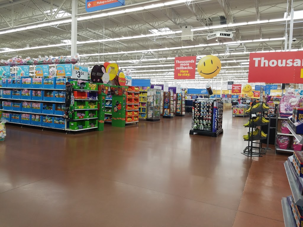 Walmart Supercenter | 2022 E 16th St, Wellington, KS 67152, USA | Phone: (620) 326-2261