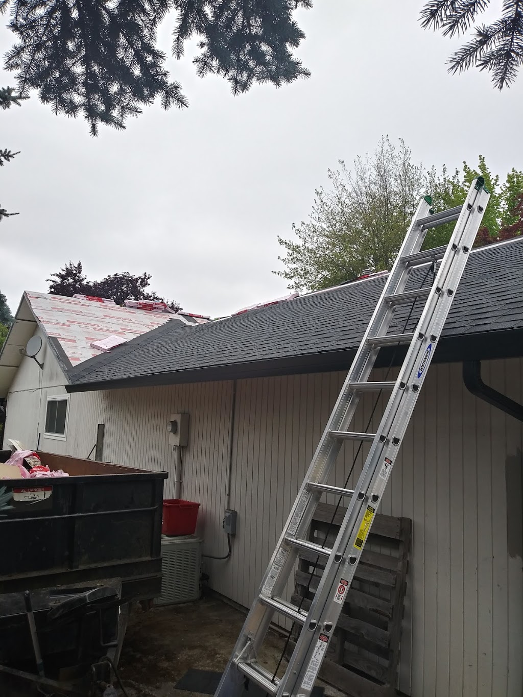 K&K Roofing LLC | 4321 SE Adams St, Milwaukie, OR 97222, USA | Phone: (503) 334-9301