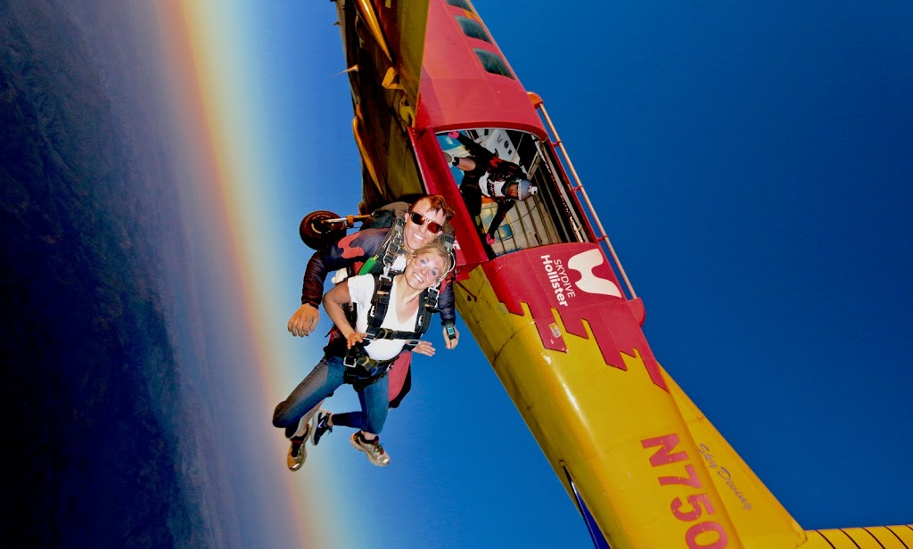 Skydive Hollister & Skydive Silicon Valley | 13030 Murphy Ave, San Martin, CA 95046, USA | Phone: (800) 386-5867