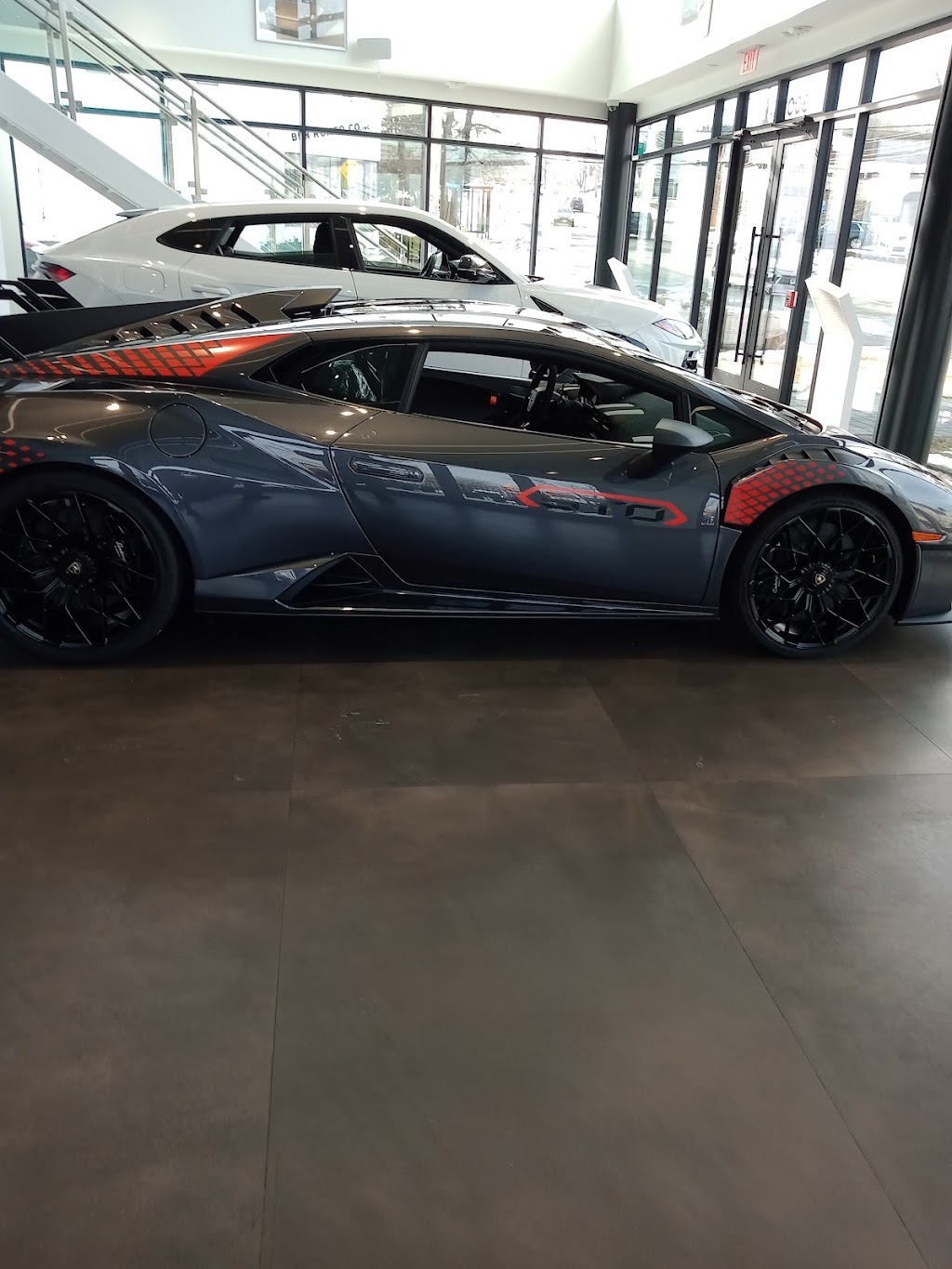 Lamborghini Greenwich | 300 West Putnam Avenue, Greenwich, CT 06830, USA | Phone: (203) 742-1101