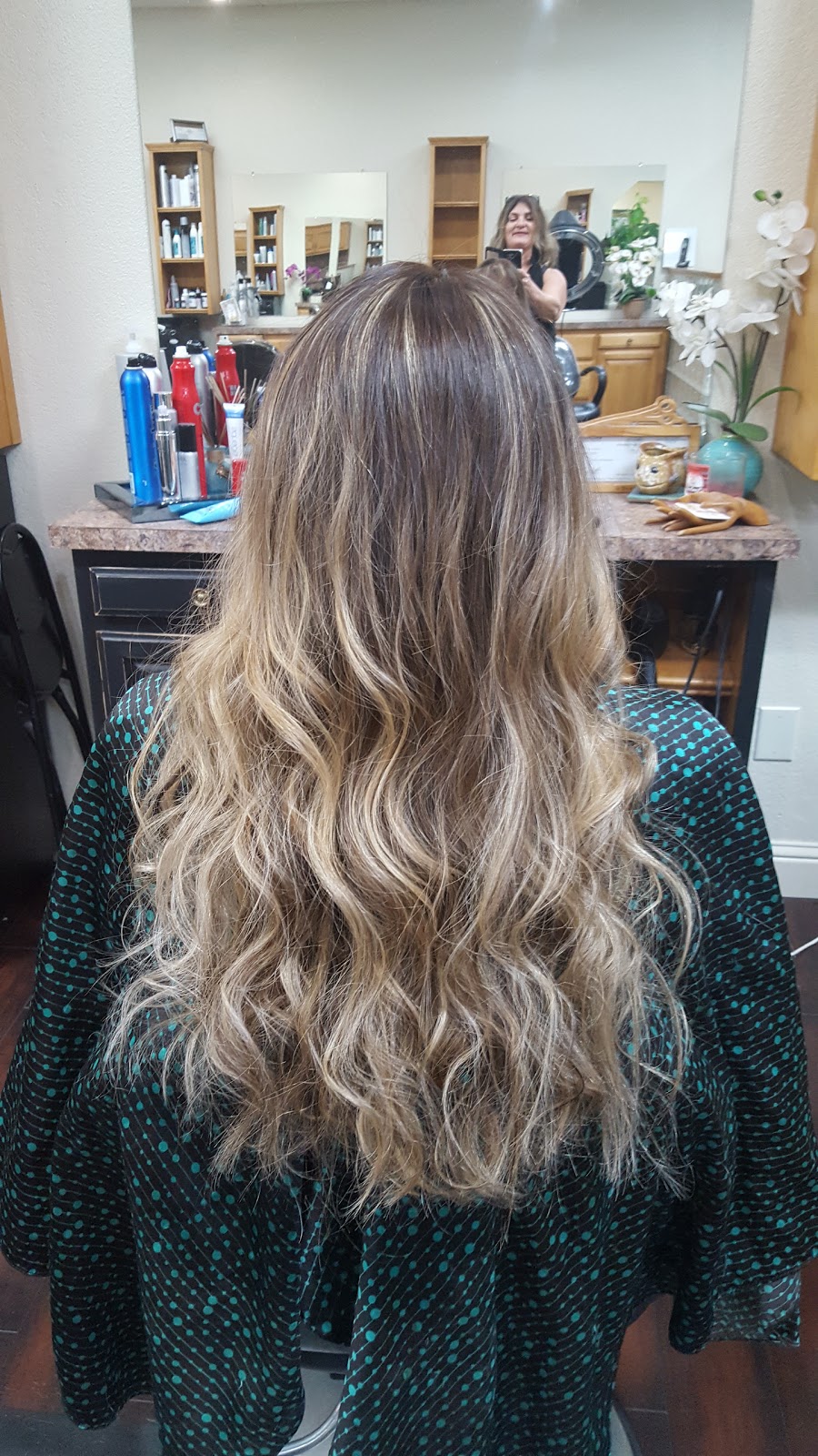 Rumors Salon | 4201 Sunrise Blvd, Fair Oaks, CA 95628, USA | Phone: (916) 961-0439