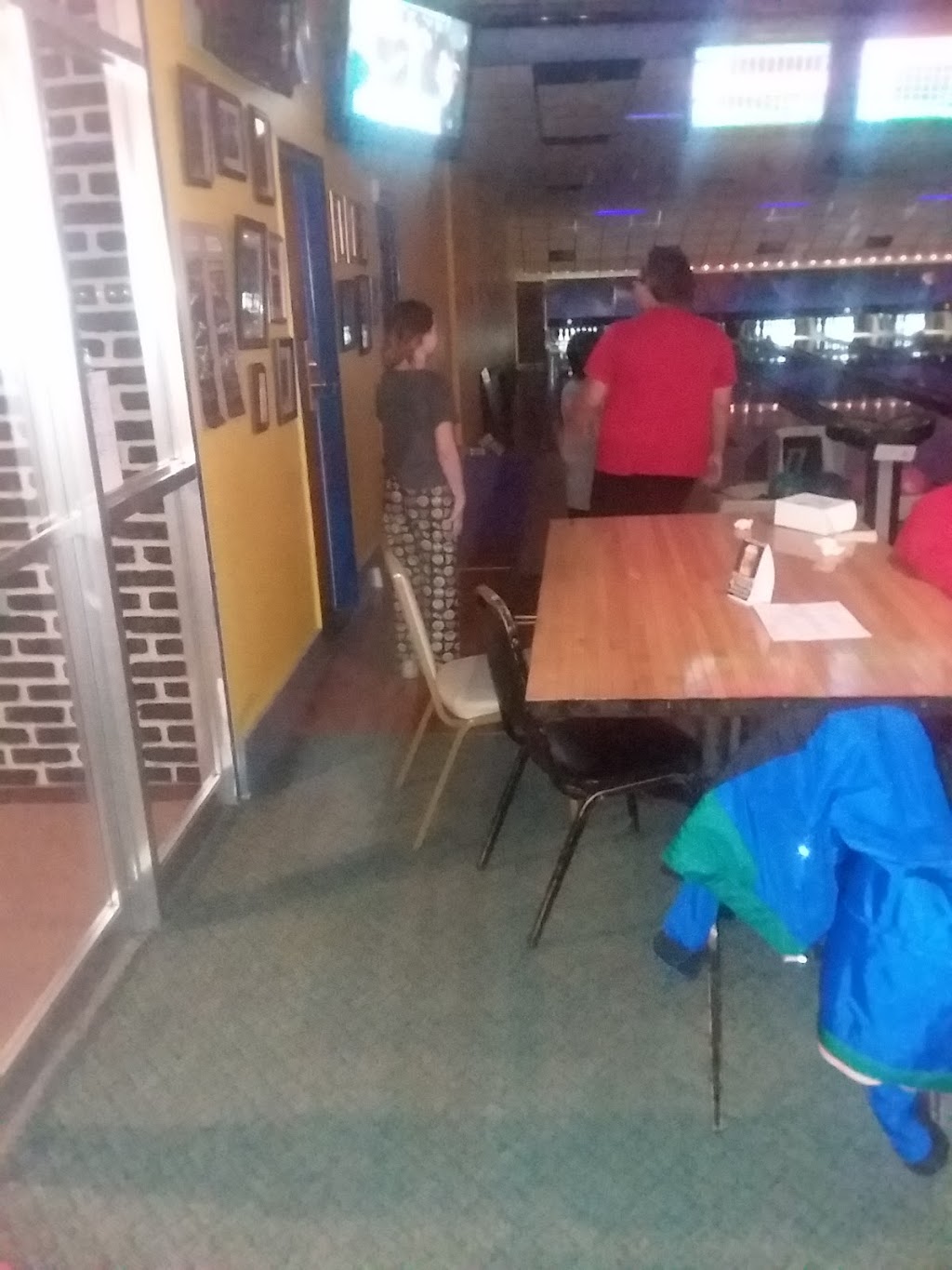 Medina Lanes | 11249 Maple Ridge Rd, Medina, NY 14103, USA | Phone: (585) 318-4474