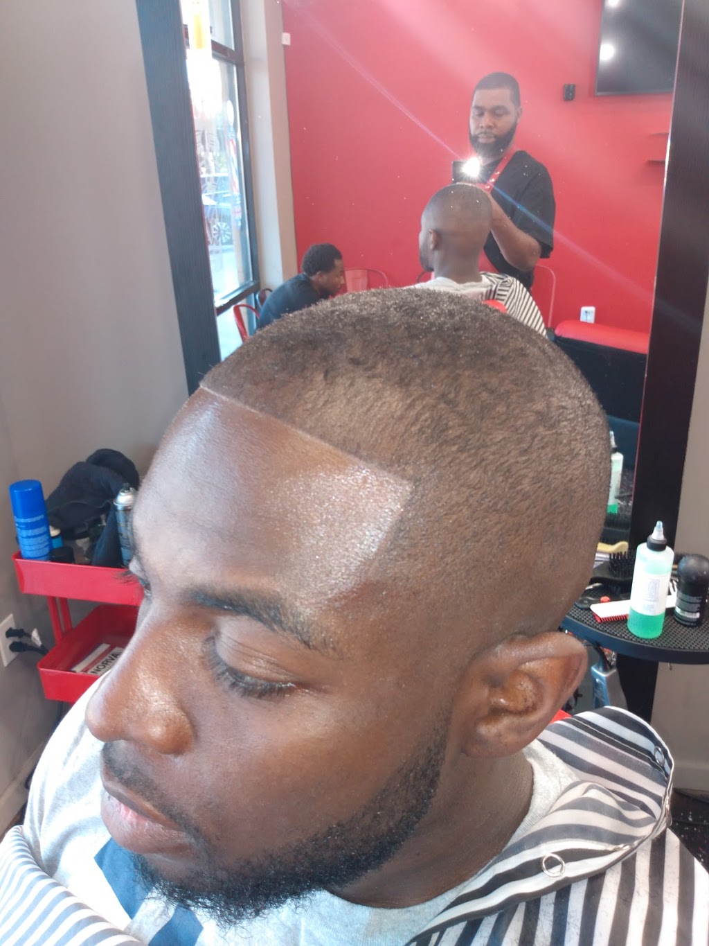 Master barber 757 | 299 Floyd Thompson Blvd suite 102, Hampton, VA 23666, USA | Phone: (757) 918-0175