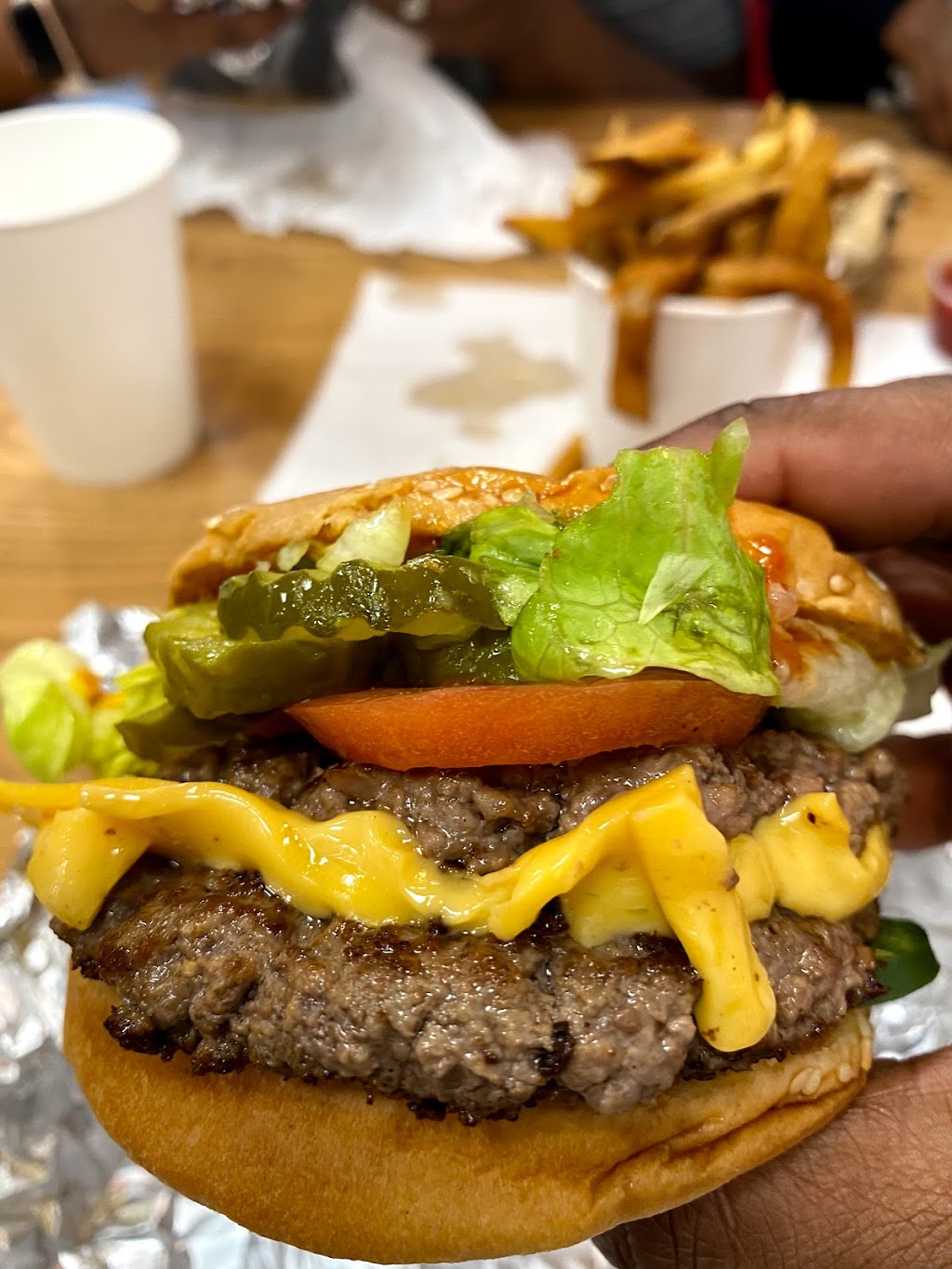 Five Guys | 1133 Woodstock Rd Suite 100, Roswell, GA 30075, USA | Phone: (770) 998-3834