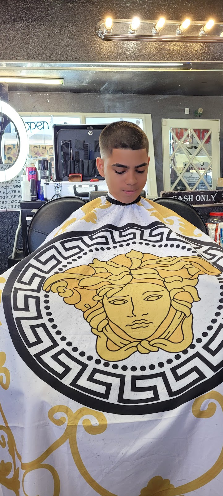 760 Barbers | 16211 Main St, Hesperia, CA 92345, USA | Phone: (442) 267-9421