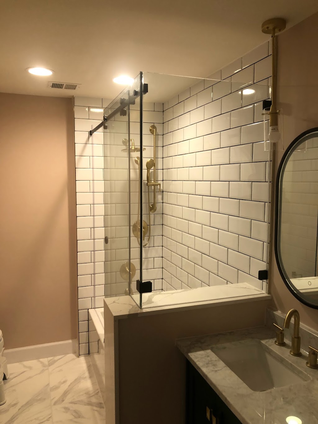 TOTAL GLASS LLC | 13711 Springhaven Dr, Chantilly, VA 20151, USA | Phone: (703) 861-7144