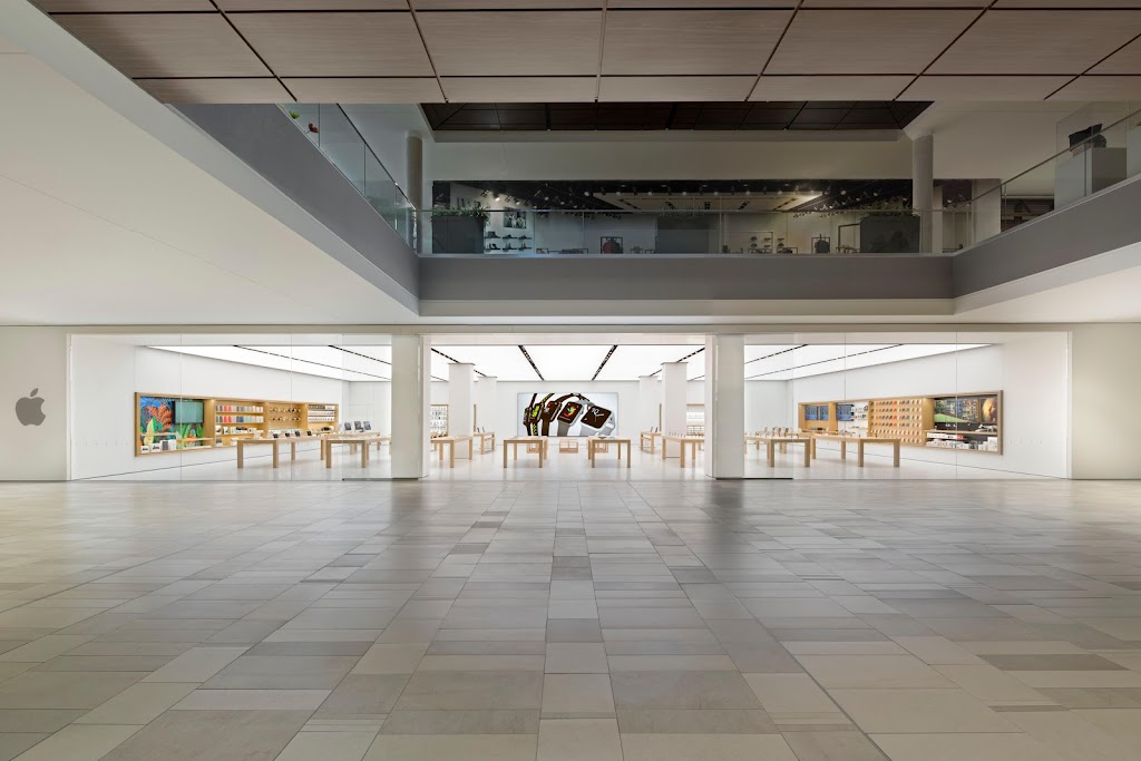 Apple Ridgedale | 12531 Wayzata Blvd, Minnetonka, MN 55305, USA | Phone: (952) 486-4861