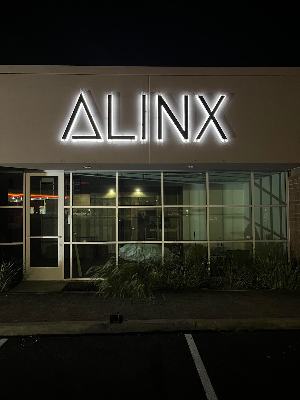 Alinx Permanent Jewelry | 635 E Maryland Ave, Phoenix, AZ 85012, USA | Phone: (602) 293-6048