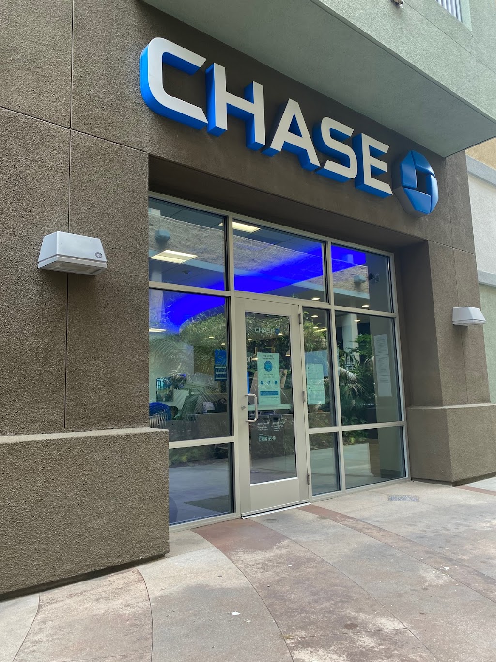 Chase Bank | 2569 E Chapman Ave Ste 6A, Fullerton, CA 92831, USA | Phone: (714) 459-4630