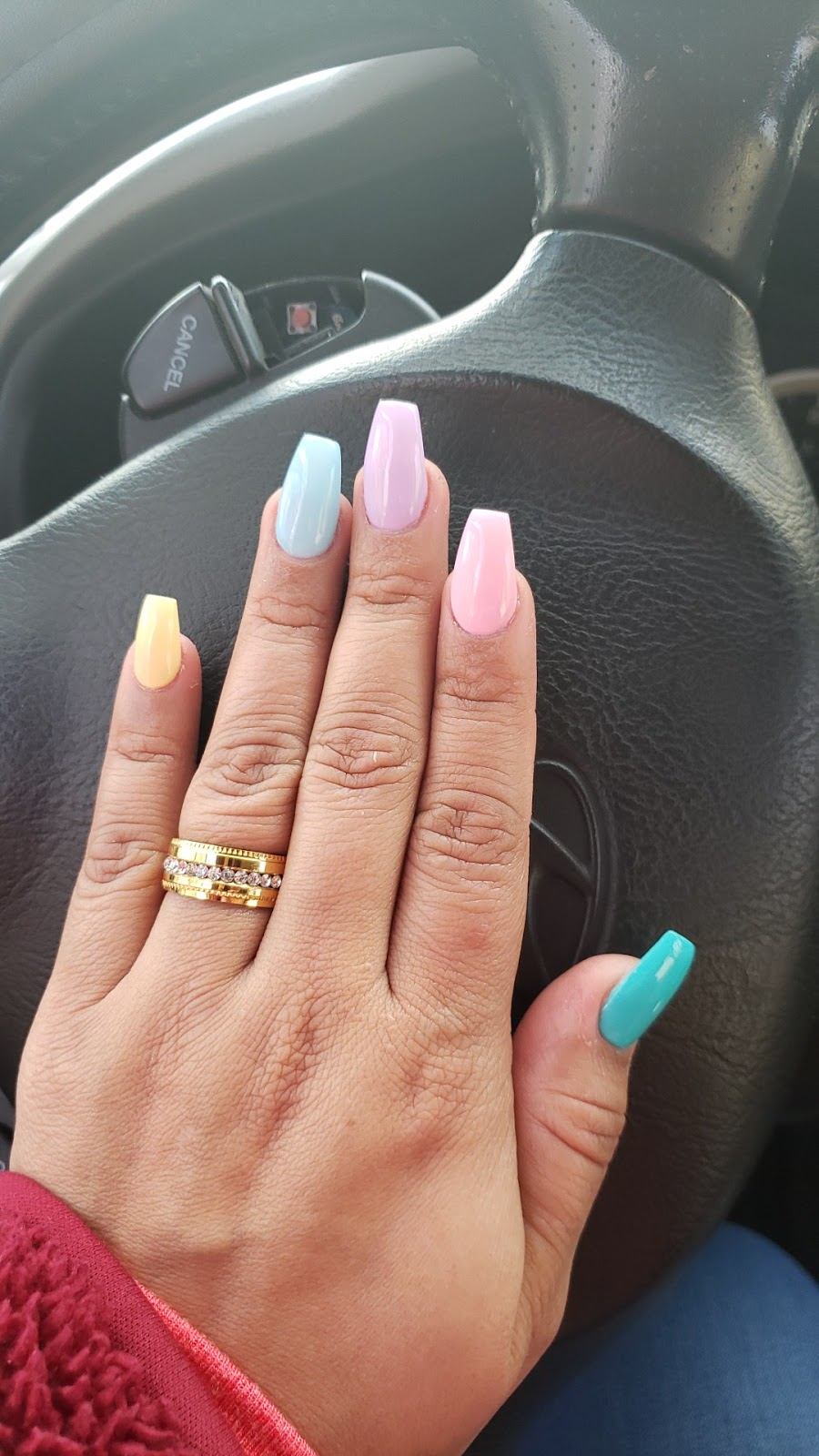 Minis Nails | 60 Broad St, Alexander City, AL 35010, USA | Phone: (256) 234-6557