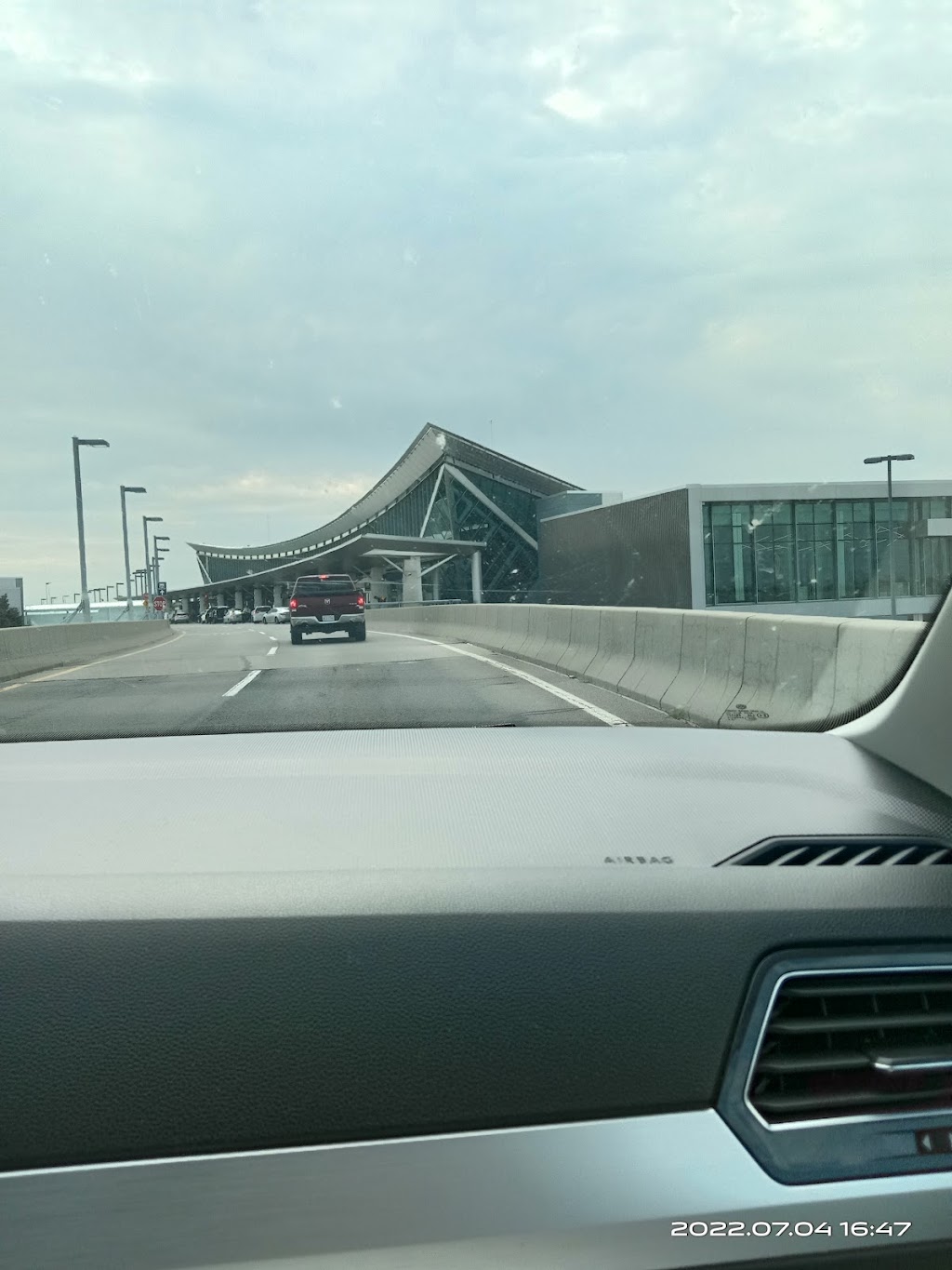 Buffalo Niagara Airport | Buffalo Niagara International Airport, 4200 Genesee St, New York, NY 14225, USA | Phone: (800) 231-2222