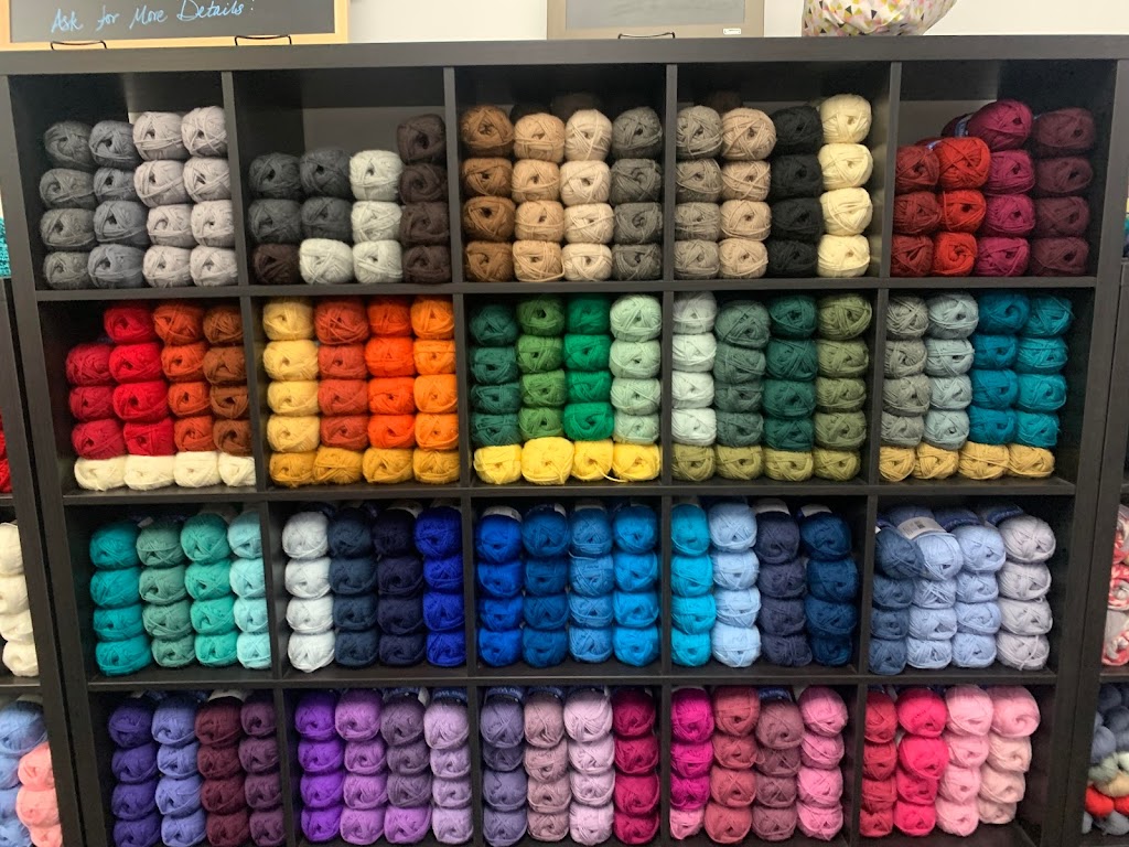 Yarns Untold | 6476 College Drive, Lisle, IL 60532, USA | Phone: (630) 355-9276