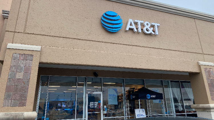 AT&T Store | 12430 Tomball Pkwy Ste T, Houston, TX 77086, USA | Phone: (832) 288-3450