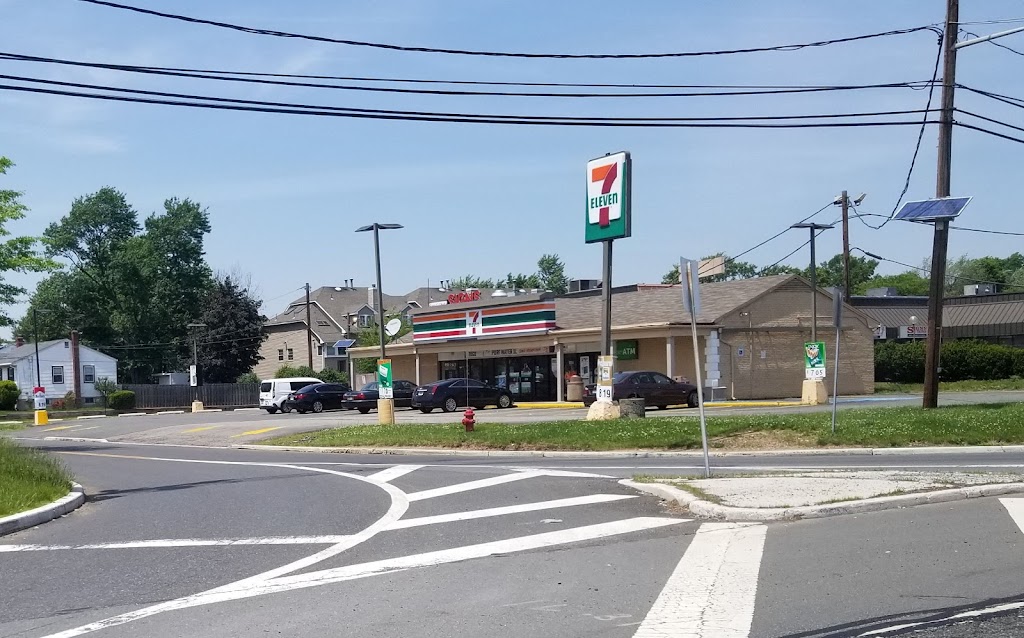 7-Eleven | 60 Larsen St, Iselin, NJ 08830, USA | Phone: (732) 636-7572