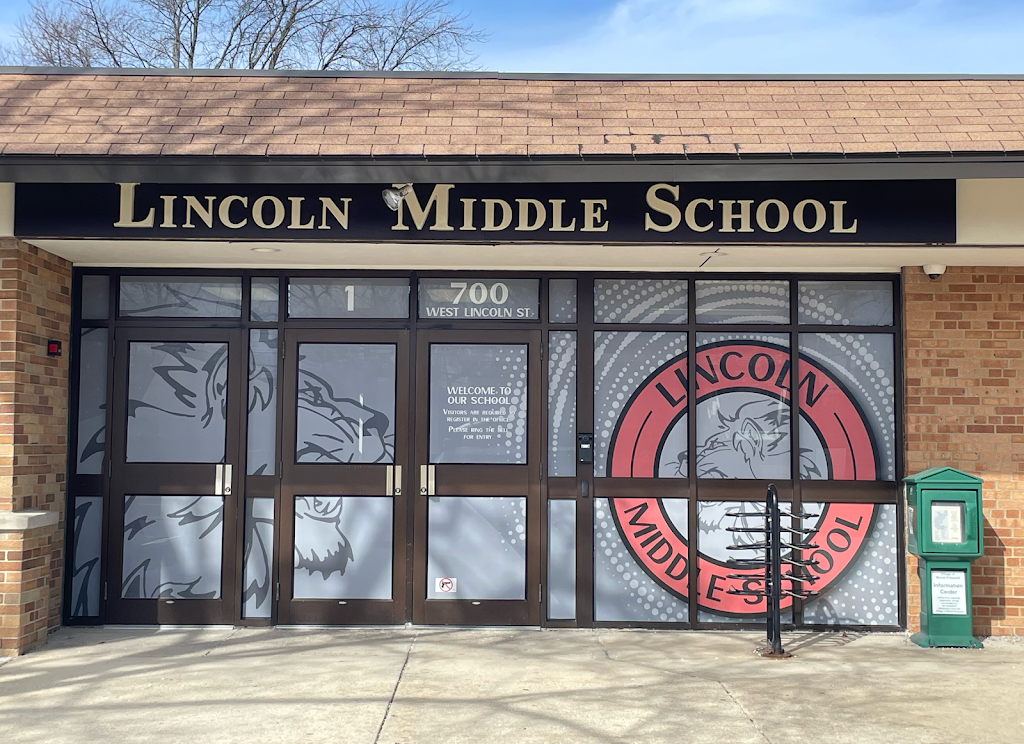 Lincoln Middle School | 700 W Lincoln St, Mt Prospect, IL 60056, USA | Phone: (847) 394-7350