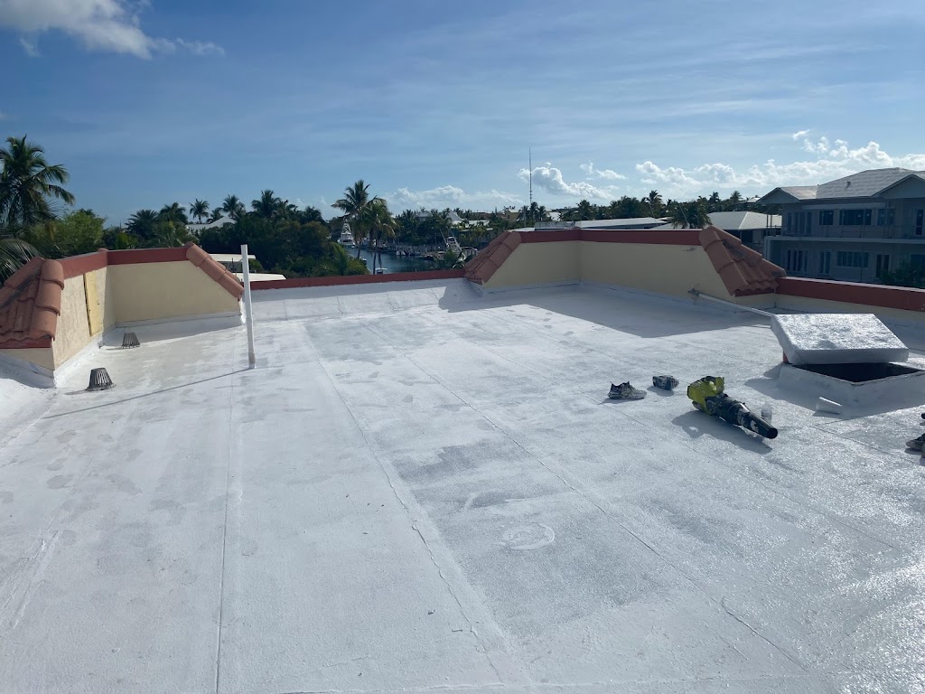Andy the roofer & co | 210 W 2nd Ct, Key Largo, FL 33037, USA | Phone: (305) 451-1552