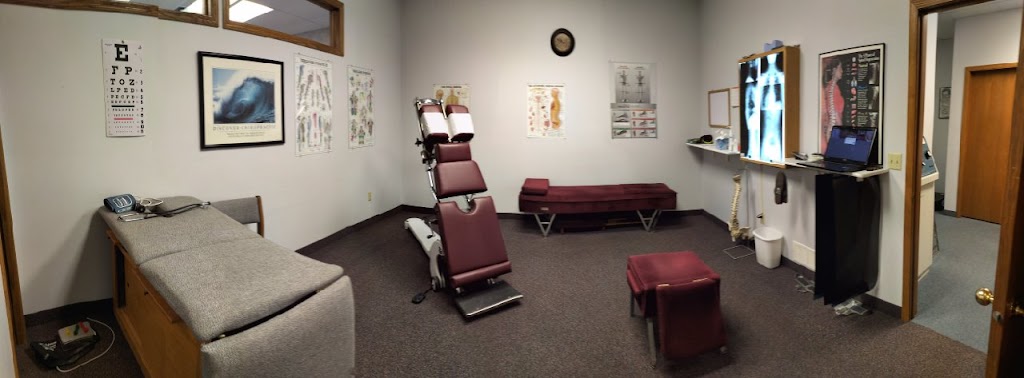 Dr. Donald Brown, DC | 228 Paperjack Dr #3B, New Richmond, WI 54017, USA | Phone: (715) 246-2110