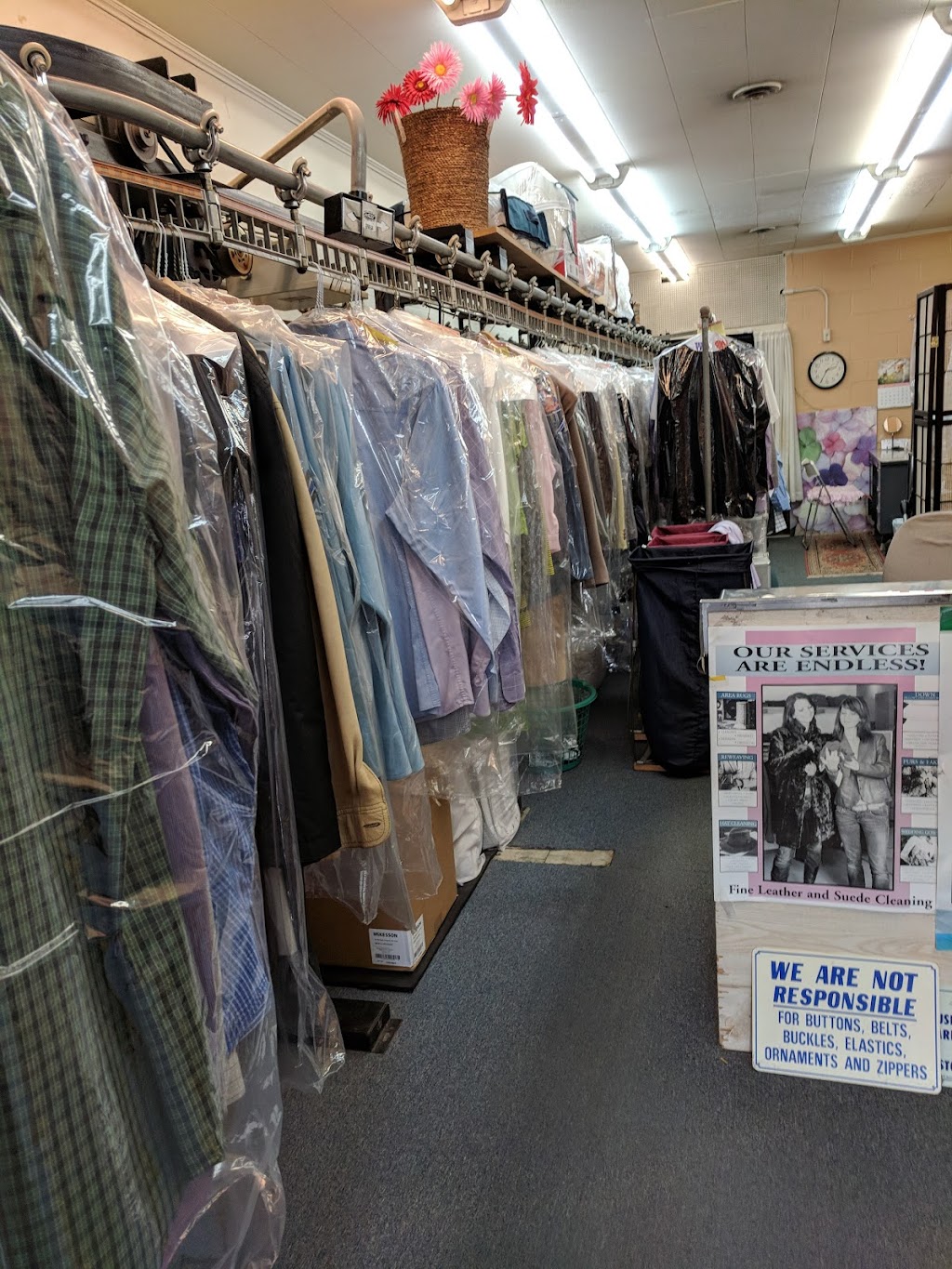 Shaker Cleaners & Tailors | 10400 Shaker Dr, Columbia, MD 21046, USA | Phone: (410) 997-0949