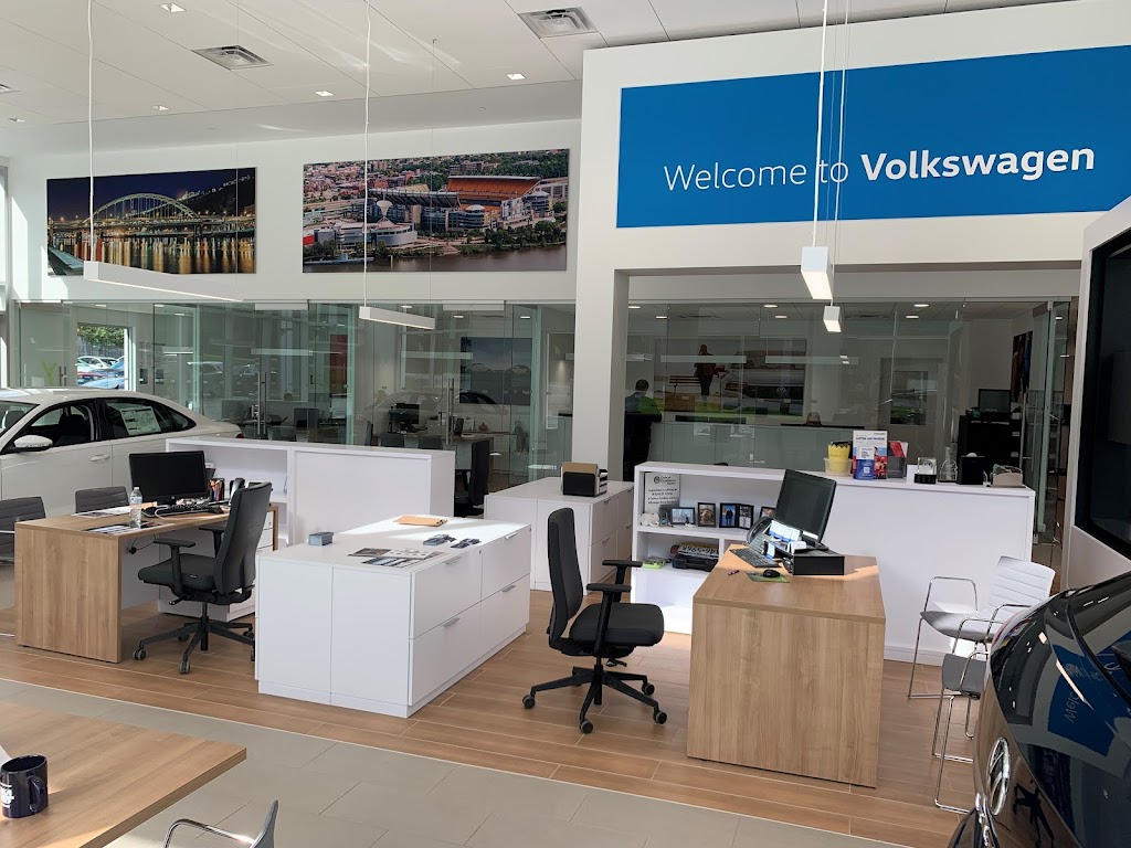 Volkswagen of Moon Township | 5252 University Blvd, Moon Twp, PA 15108, USA | Phone: (412) 631-7200