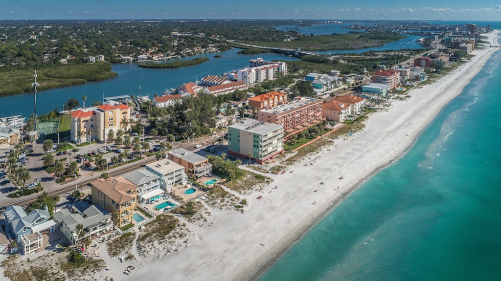 Beachside Condominiums and Hotel * New Hotel Collection | 19306 Gulf Blvd, Indian Shores, FL 33785, USA | Phone: (727) 953-8444