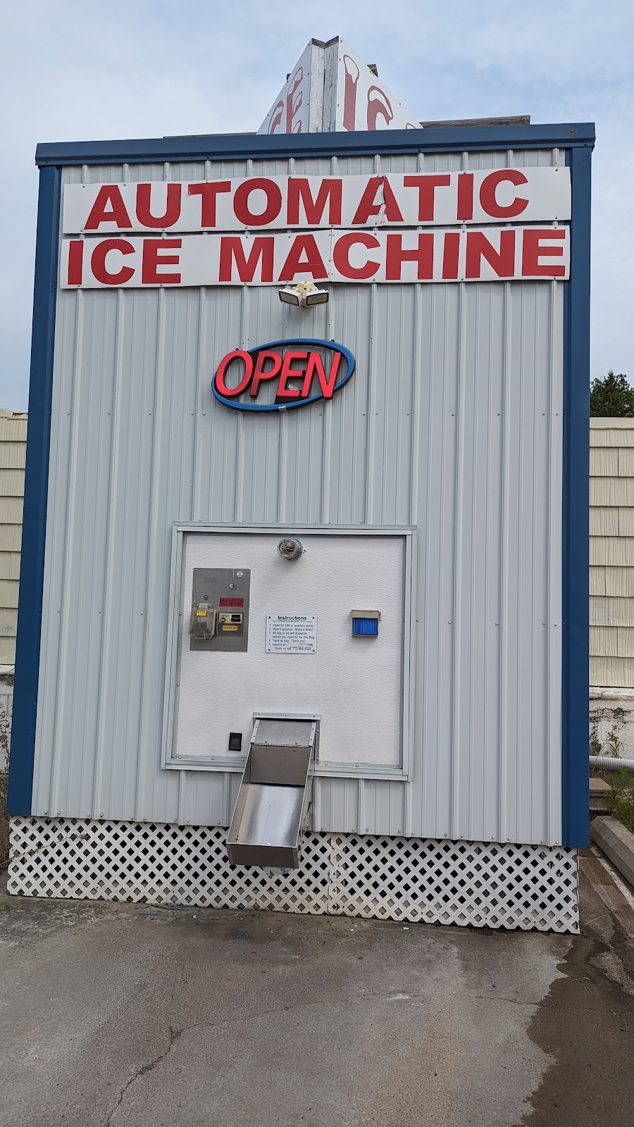 Automatic Ice Machine | 103 S Wisconsin Ave, Frederic, WI 54837, USA | Phone: (715) 466-4224
