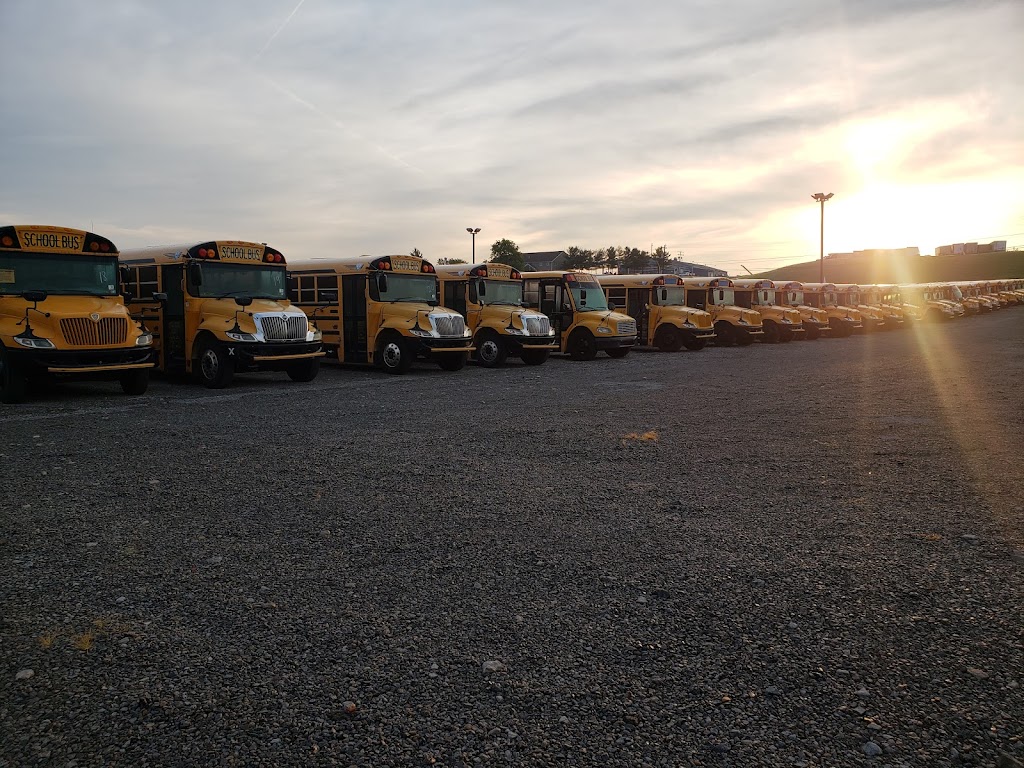 422 Auto and Bus Auction | 190 Fisher Rd, Slippery Rock, PA 16057, USA | Phone: (724) 368-8885