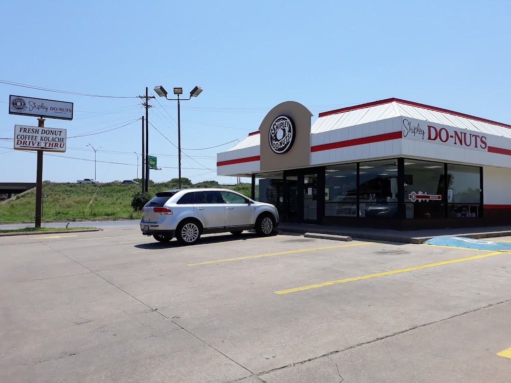 Shipley Do-Nuts | 4224 Miller Ave, Fort Worth, TX 76119, USA | Phone: (817) 386-7577