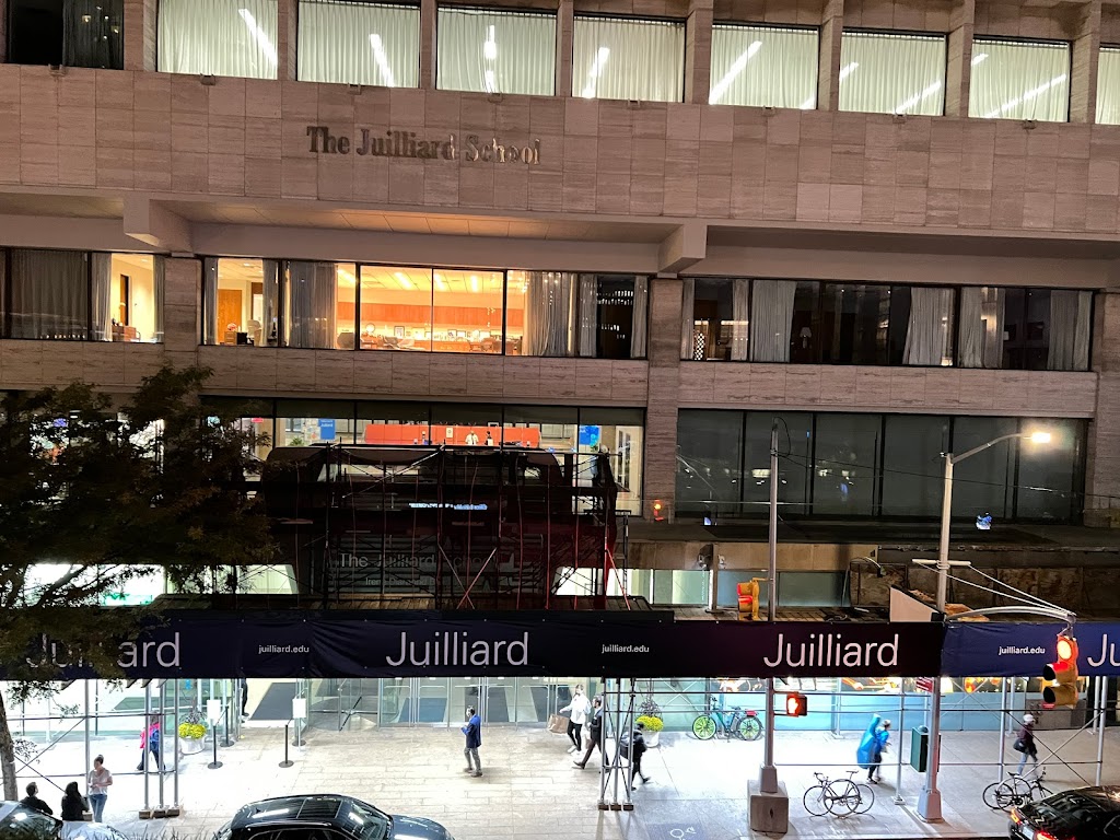 The Juilliard Store | 144 W 66th St, New York, NY 10023, USA | Phone: (212) 799-5000