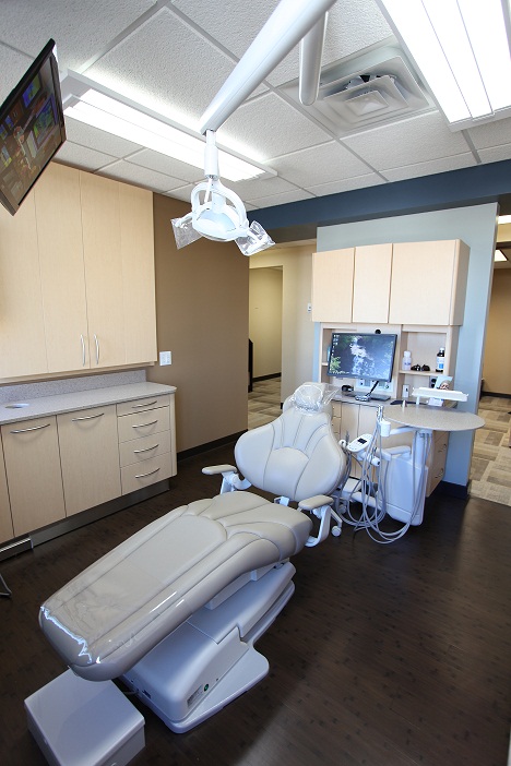 Tranquility Dental | 7415 Wayzata Blvd UNIT 201, St Louis Park, MN 55426, USA | Phone: (952) 334-3304