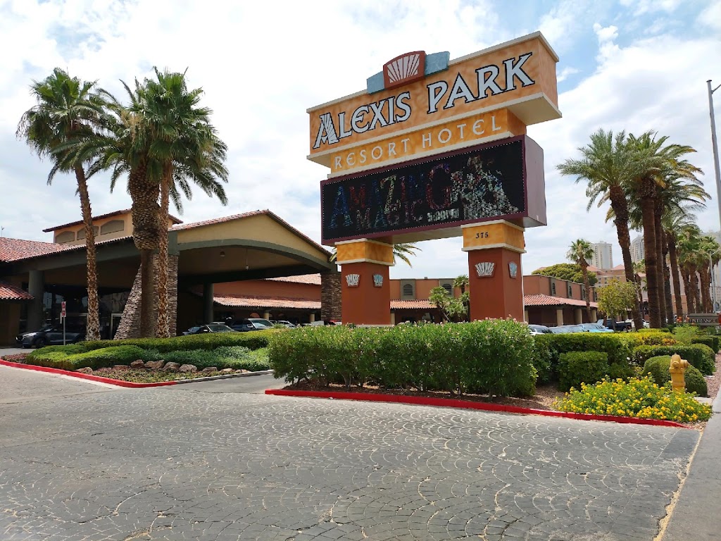 Barbers Den - inside Alexis Park Suite Resorts fitness center | 375 E Harmon Ave, Las Vegas, NV 89169, USA | Phone: (702) 796-3364