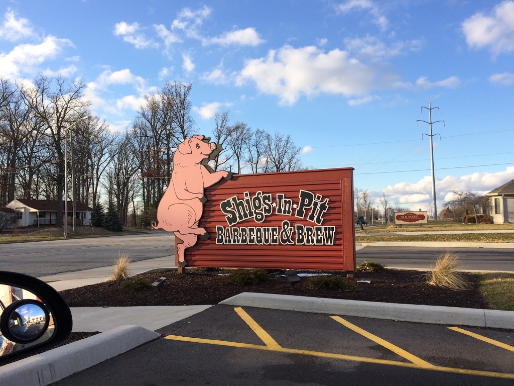 Shigs In Pit BBQ & Brew | 6250 S Maplecrest Rd, Fort Wayne, IN 46835, USA | Phone: (260) 222-8802