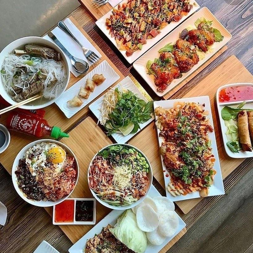 Bé-Em Asian Kitchen | 1848 Galleria Blvd Ste K, Charlotte, NC 28270, USA | Phone: (704) 708-4793