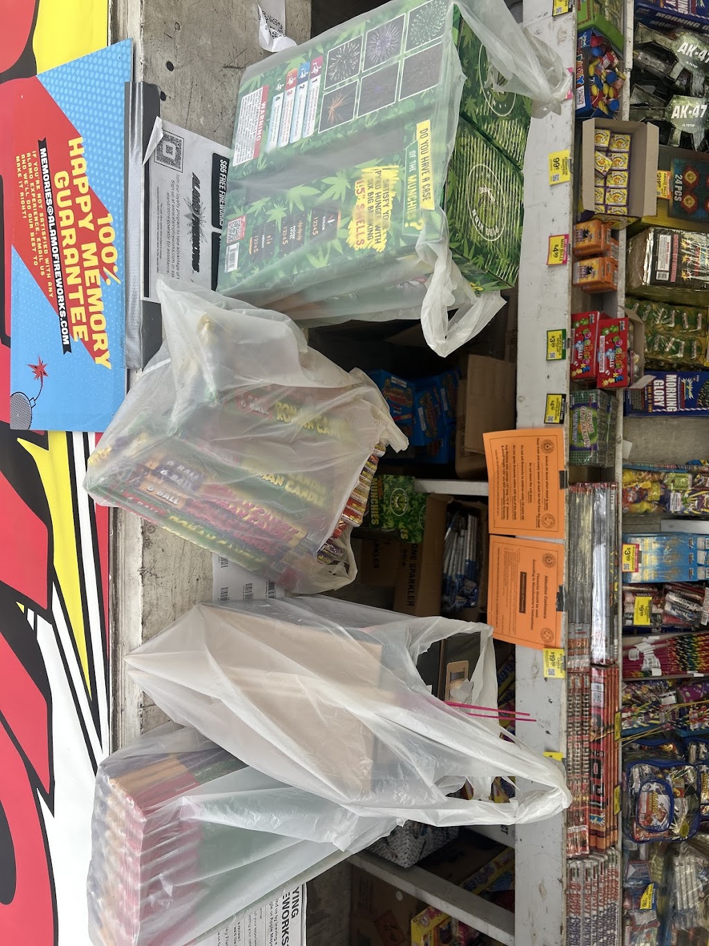 Alamo Fireworks Stand | 13970 US-377, Benbrook, TX 76126, USA | Phone: (210) 667-1106